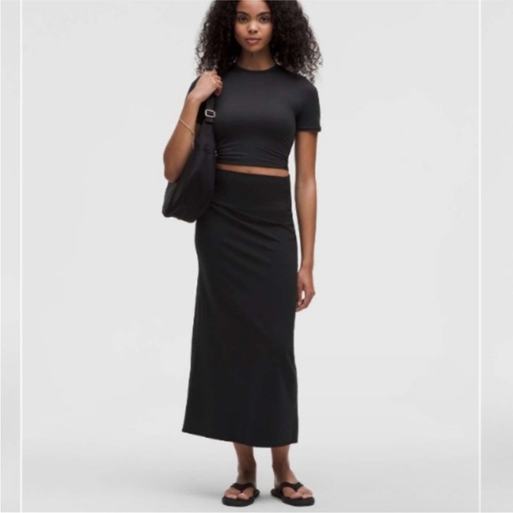 lululemon athletica Dresses & Skirts - Lululemon sz S Nulu Slim Fit Maxi Skirt High Rise Black